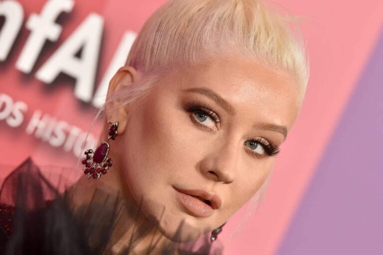 Christina Aguilera Files for NFT and Metaverse Trademarks