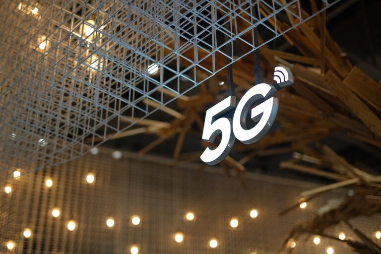 How 5G is paving the way to the enterprise metaverse