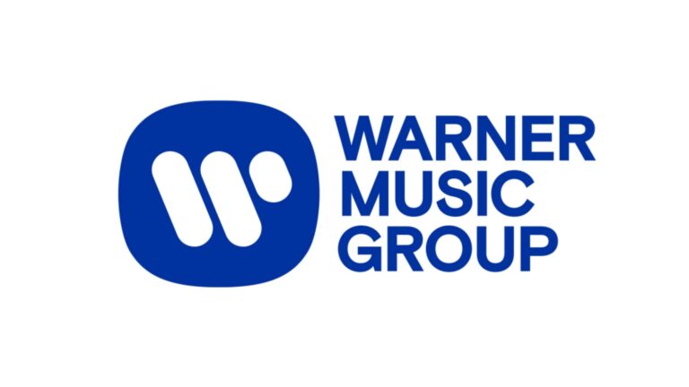 Warner is seeking an executive with gaming experience to lead its Metaverse technique.