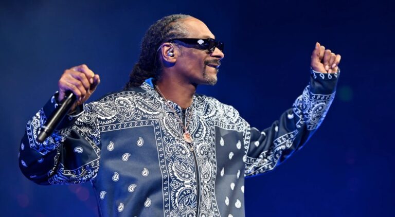 Snoop Dogg Visual for ‘Crip Ya Enthusiasm’ Hits the Metaverse