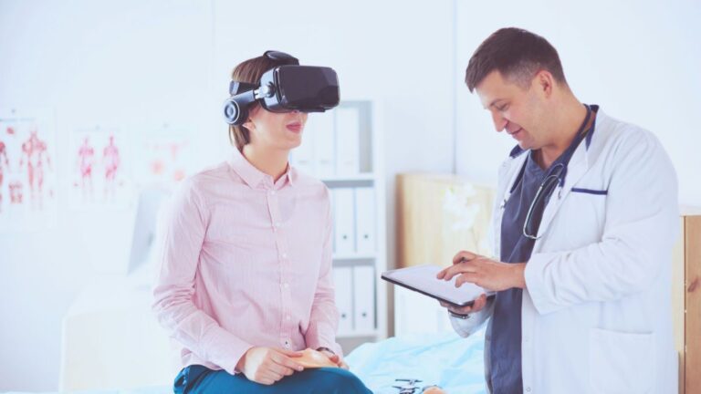 How virtual reality affects the health of remote workers and metaverse users