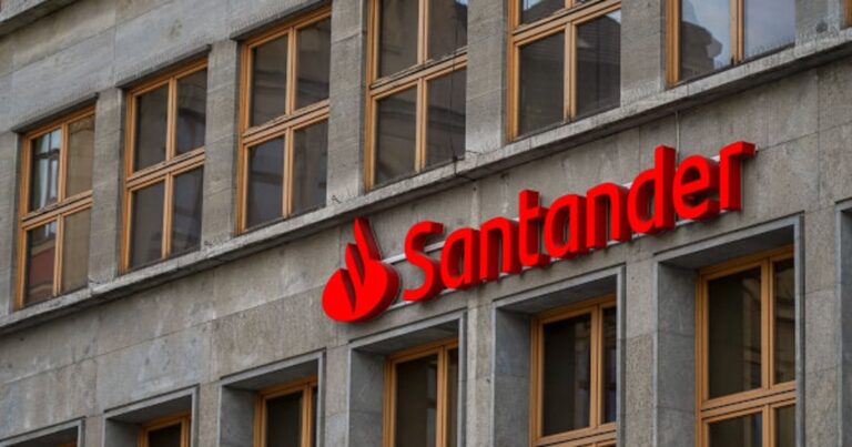 Santander imposes a limit on crypto transactions for UK customers