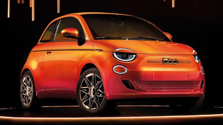 Fiat is reintroducing the Tiny 500 to America through… the metaverse?