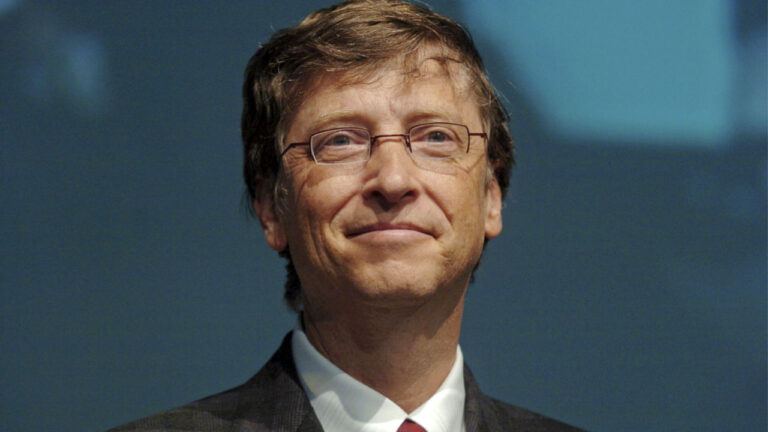 Bill Gates Supports AI Against Metaverse and Web3 Tech CryptoCurrencies and ICOs