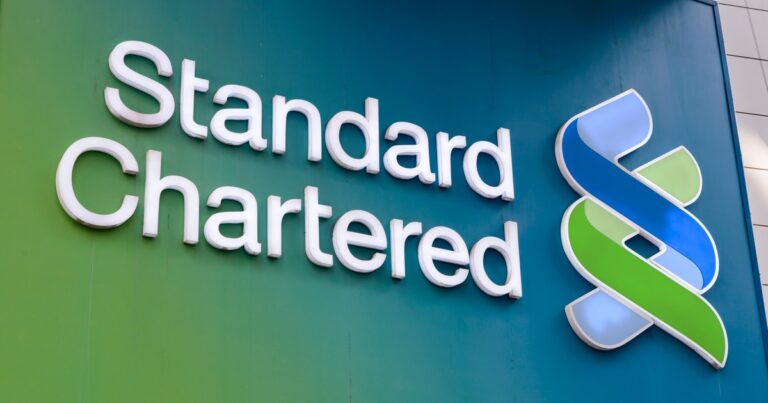 From $5,000 to $120,000: Standard Chartered’s Controversial Bitcoin Price Predictions