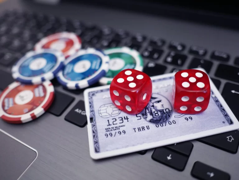 Staying Safe While Playing at an Online On line casino: A Comprehensive Guide